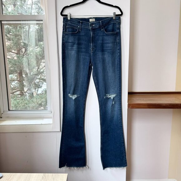 New MOTHER The Runaway Fray Flare Jeans Mid Rise Denim Precious Heirloom Blue 33 - Picture 11 of 16